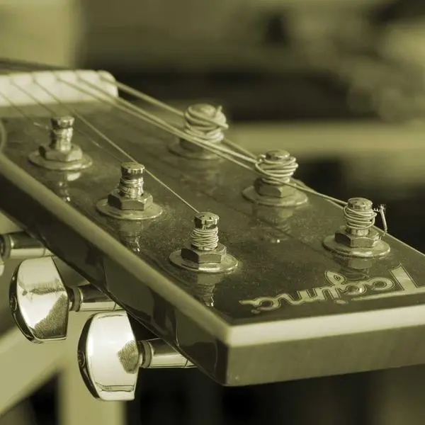 Halfmoon AI - Free AI Image Generator